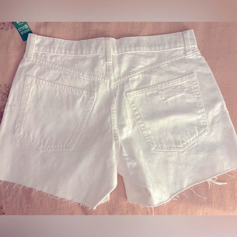 Gap white denim shorts